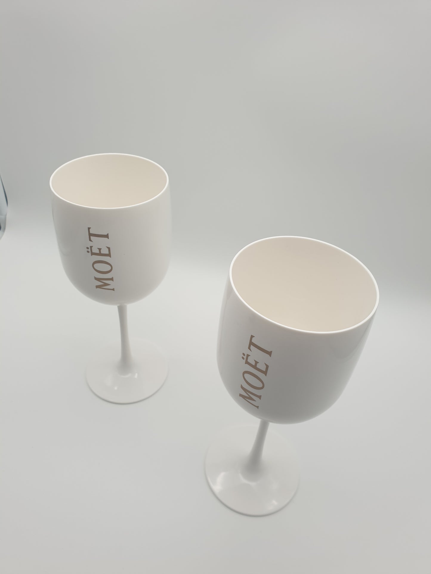 Moet Acryl Becher Set - Champagner Glas / Poolglas - Weiß-Gold - 2x